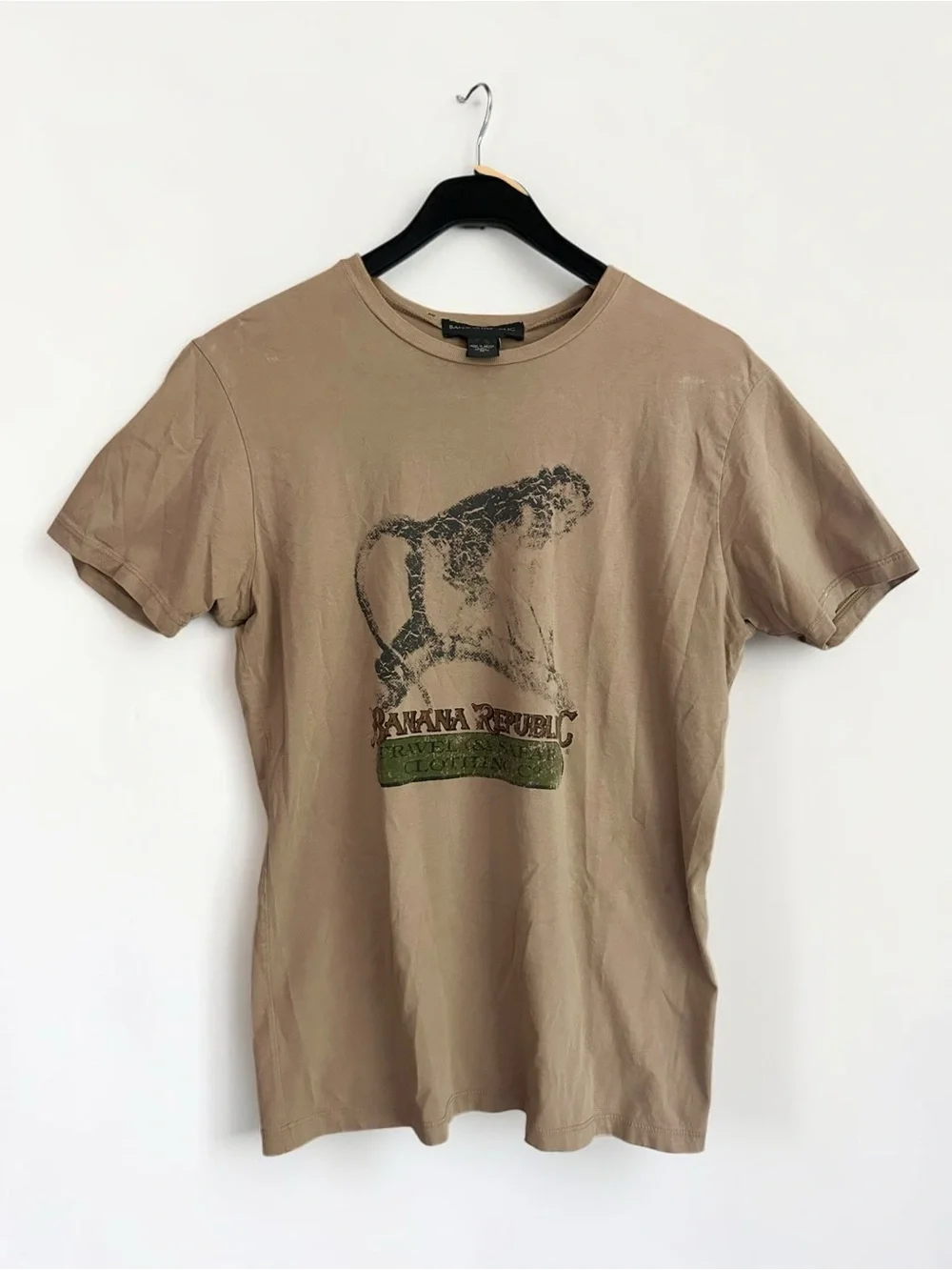 Vintage 90s Banana Republic Safari Graphic TShirt Men’s M 100% Cotton Distressed